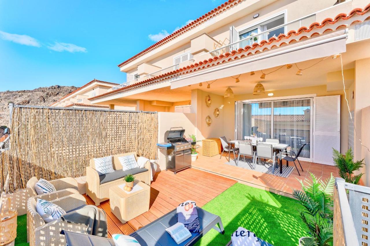 Black Beach Luxury Vacation House Пуерто-де-Сантьяго Екстер'єр фото