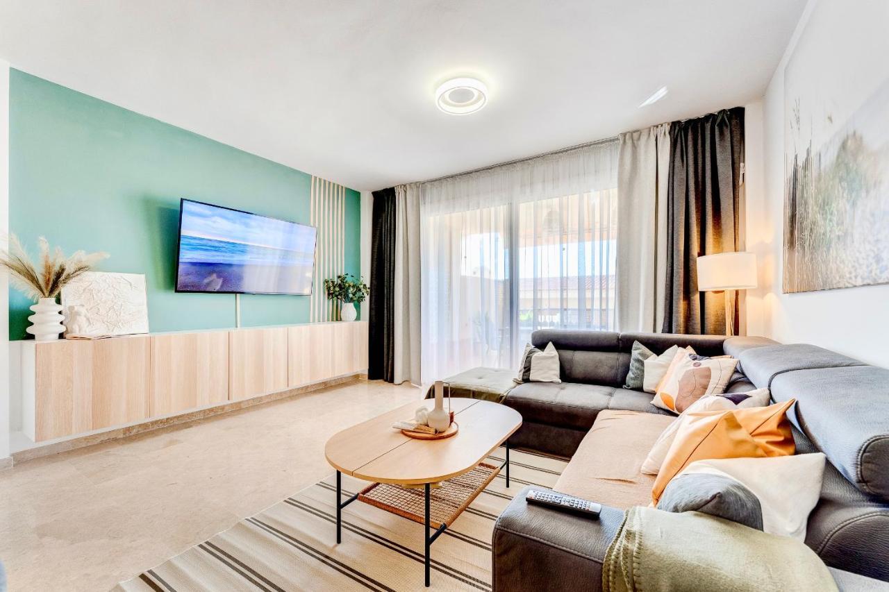 Black Beach Luxury Vacation House Пуерто-де-Сантьяго Екстер'єр фото